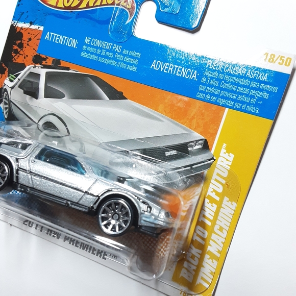 HOT WHEELS SHORT CARD  BACK TO THE FUTURE TIME MACHINE 2011 HW PREMIERE NEW - Picture 2 of 6